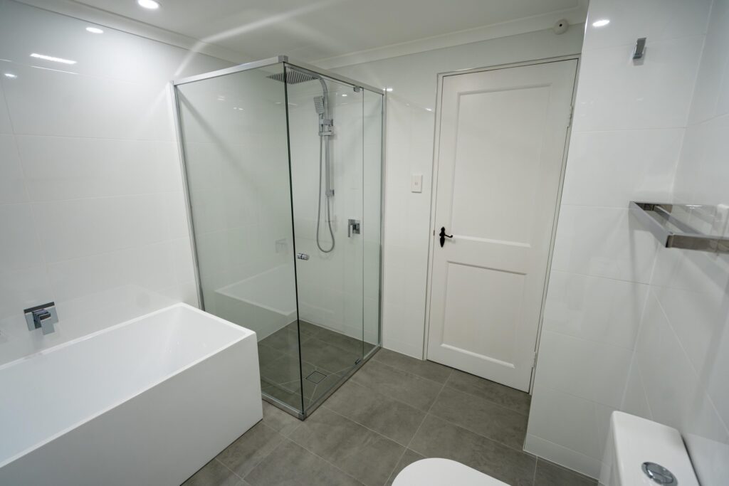Choosing the Right Professional for Shower Leak Repairs